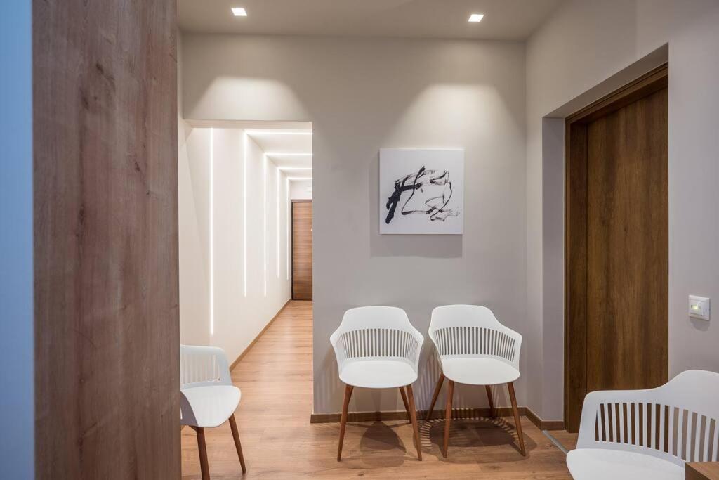 Amalia'S Luxury Apartment 1 イラクリオン エクステリア 写真